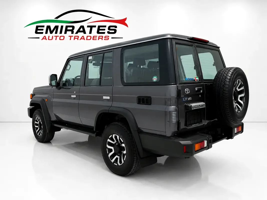 Toyota Land Cruiser 4.0 AT 4WD (275 حصان) - 7