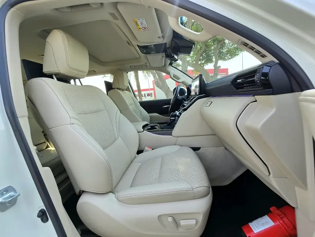 Toyota Land Cruiser 4.0 AT 4WD (275 hp) - 6