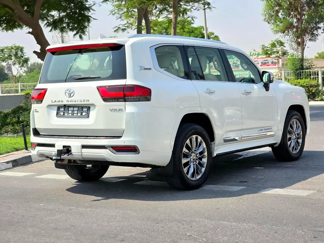 Toyota Land Cruiser 4.0 AT 4WD (275 hp) - 16