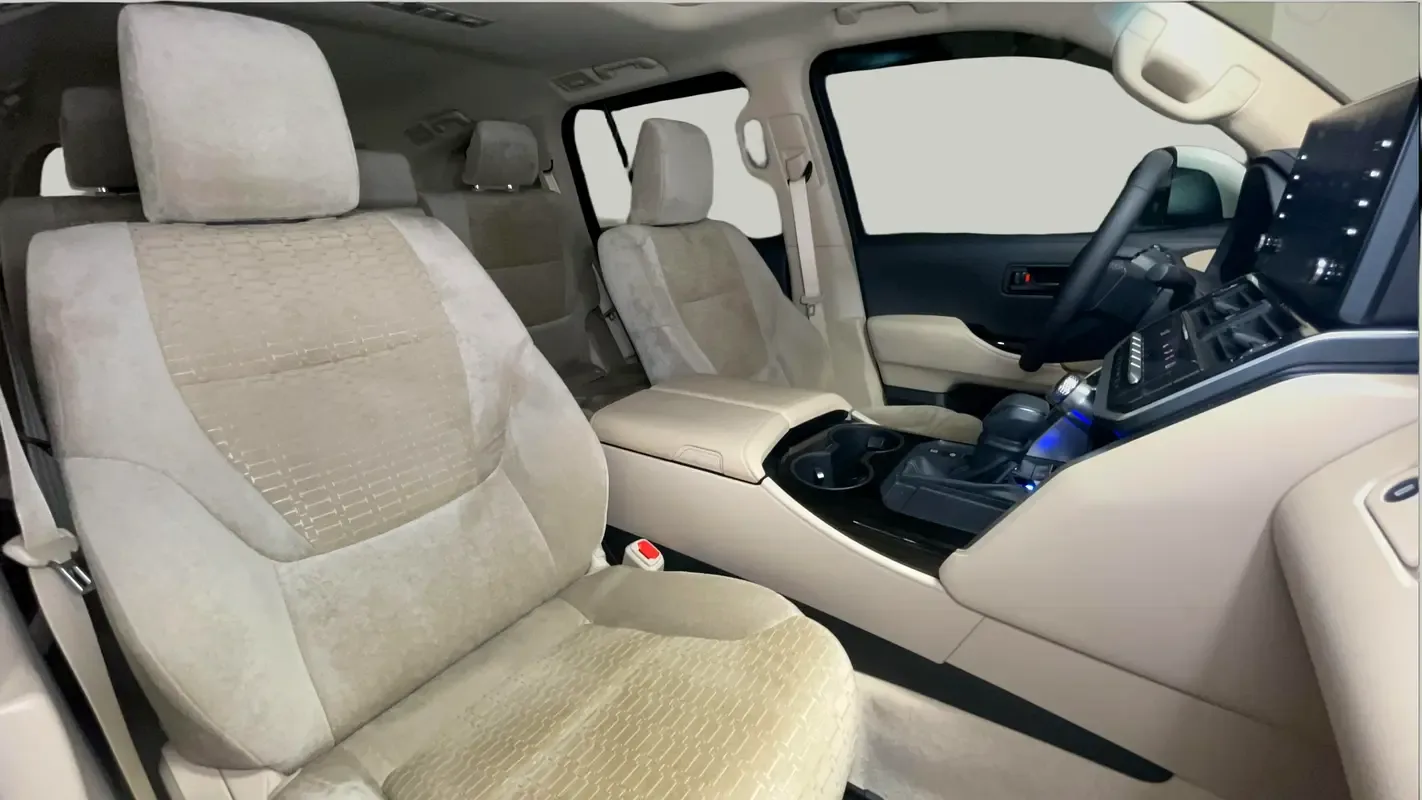Toyota Land Cruiser 4.0 AT 4WD (275 حصان) - 6
