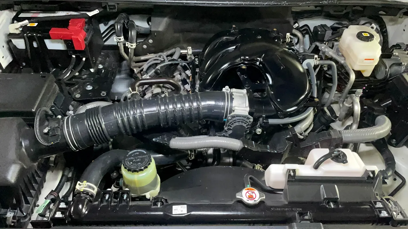 Toyota Land Cruiser 4.0 AT 4WD (275 حصان) - 13