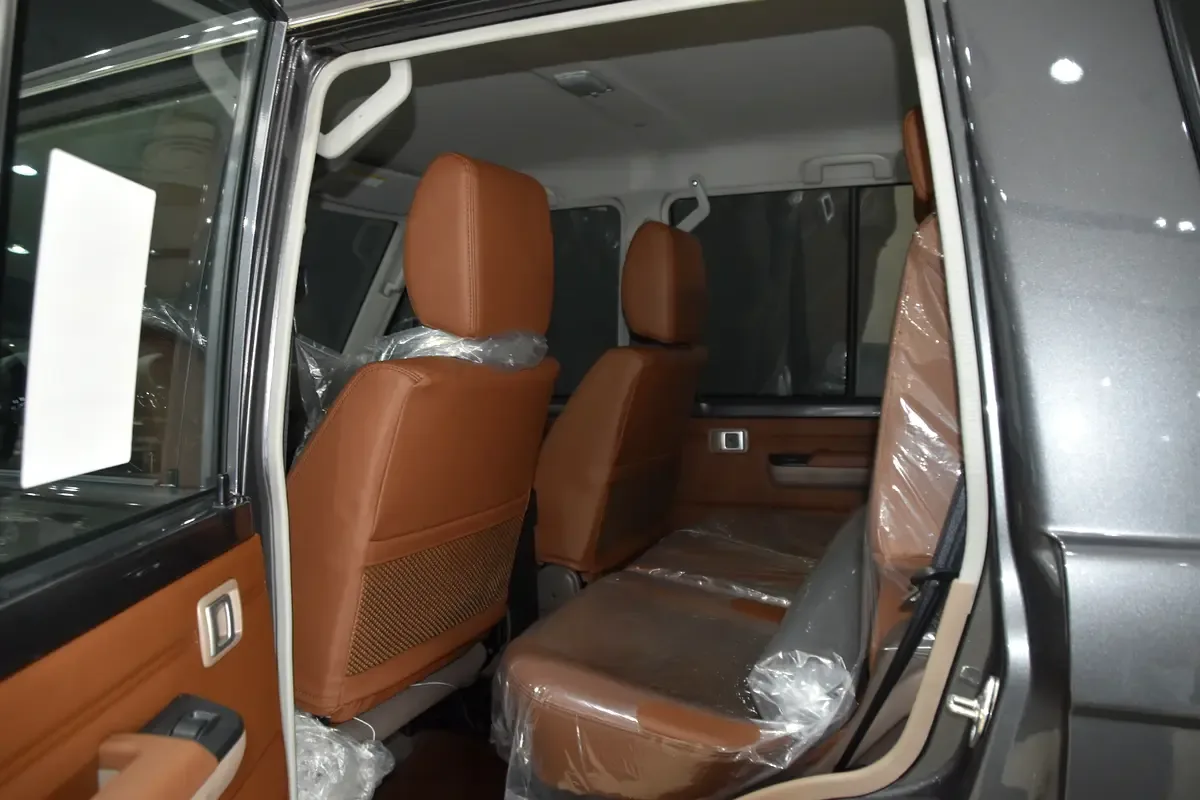 Toyota Land Cruiser 4.0 AT AWD (228 حصان) - 12