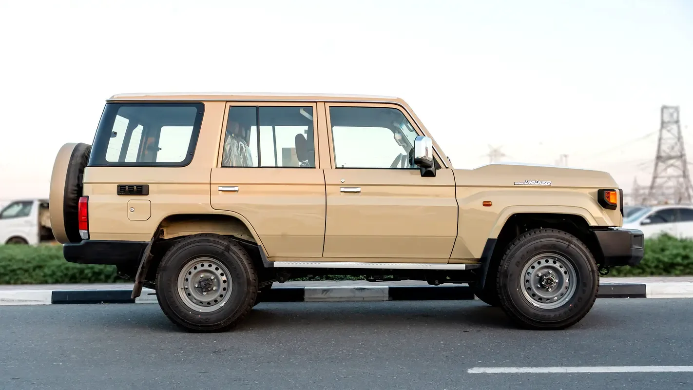 Toyota Land Cruiser 4.0 AT AWD (228 حصان) - 2