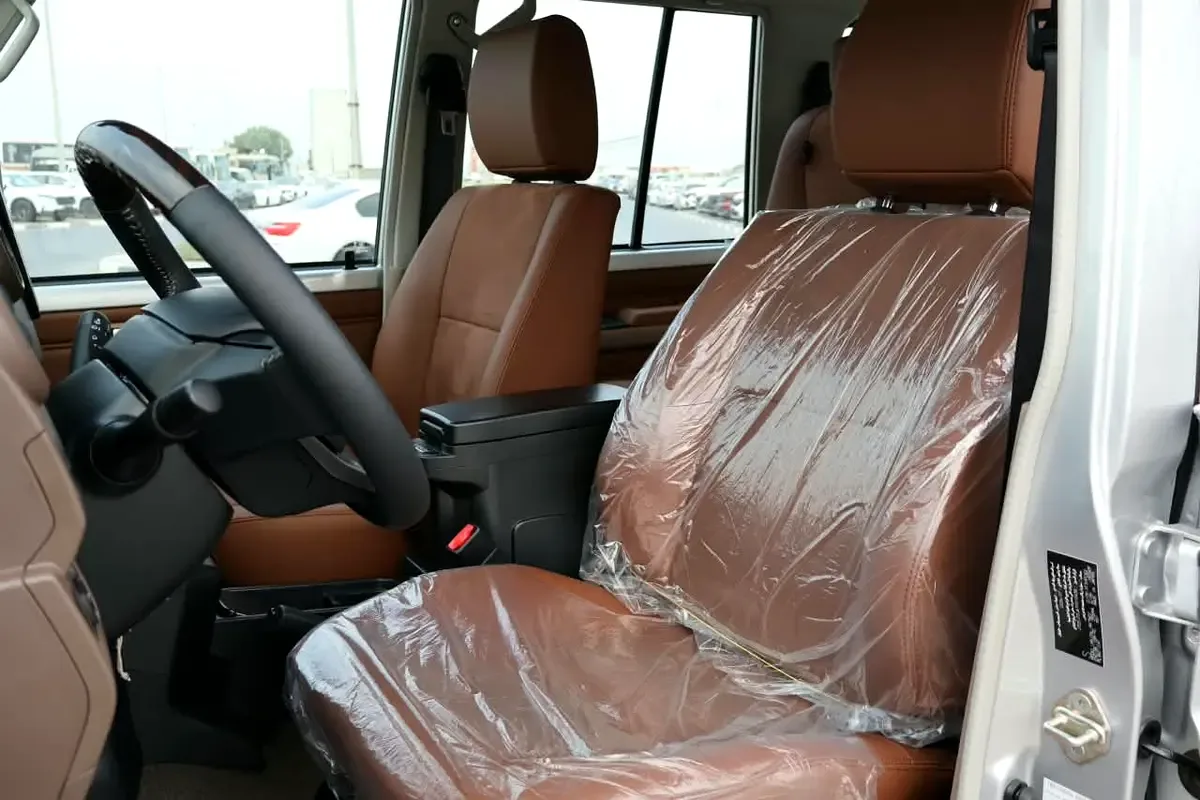 Toyota Land Cruiser 4.0 AT AWD (228 حصان) - 15