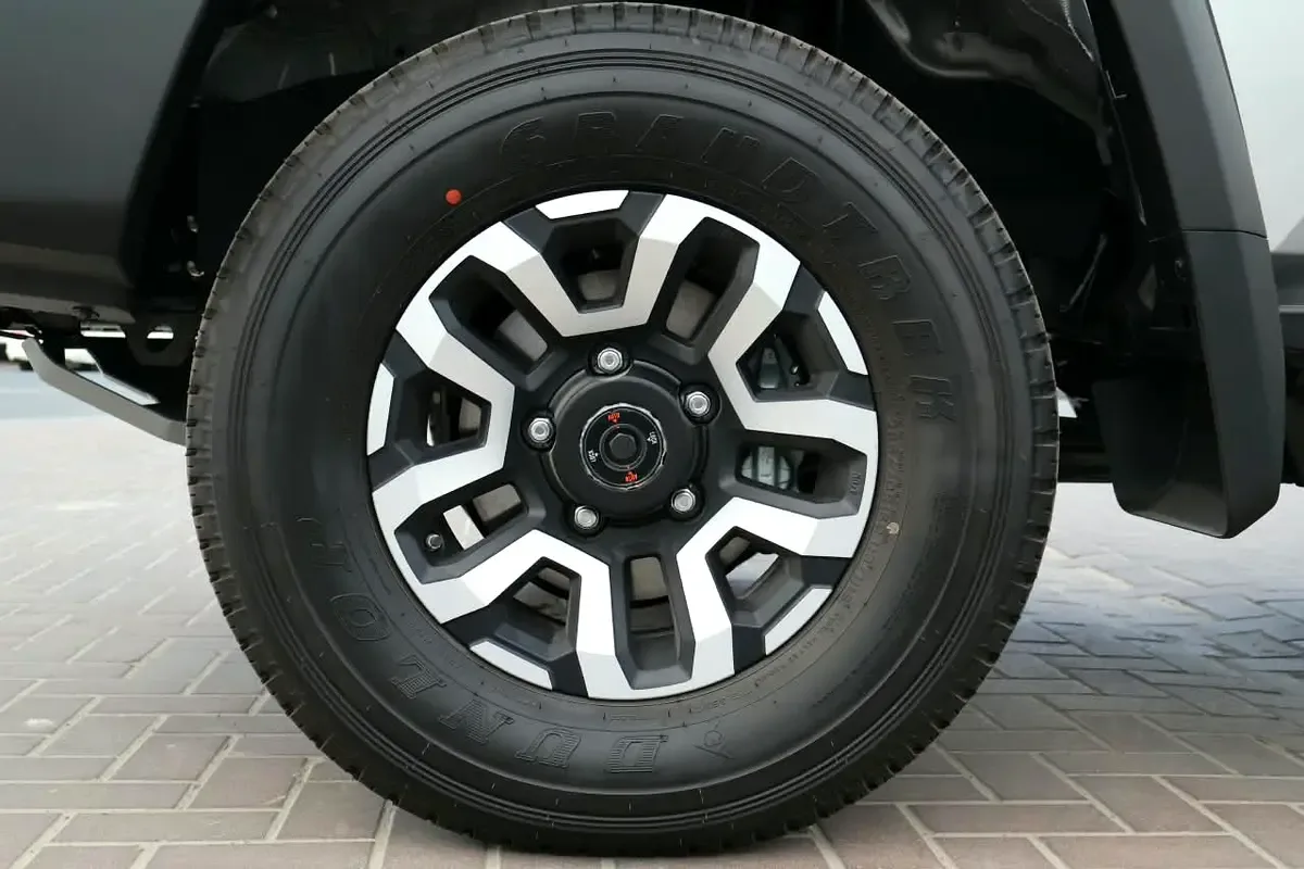 Toyota Land Cruiser 4.0 AT AWD (228 حصان) - 19