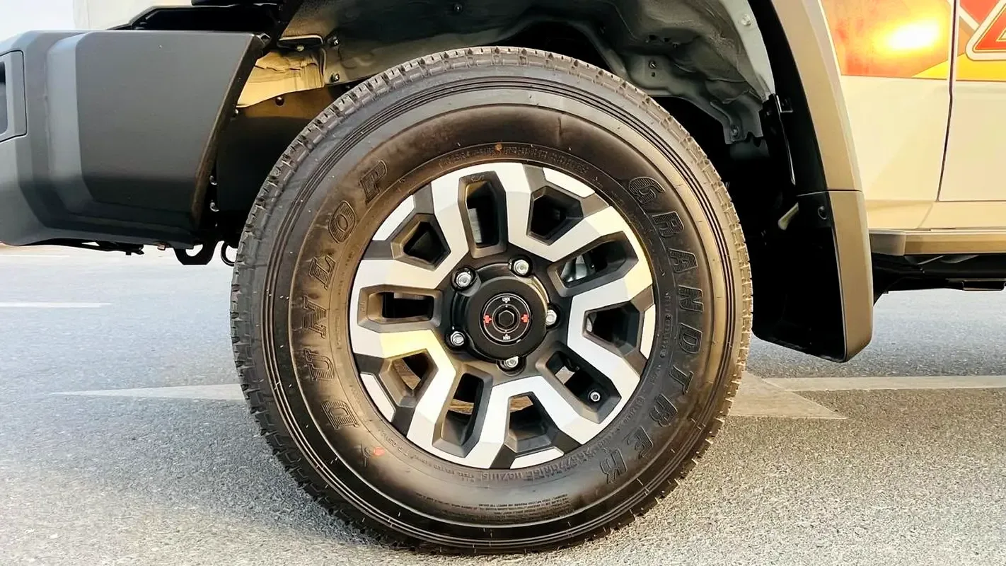 Toyota Land Cruiser 4.5 MT 4WD (205 حصان) - 14