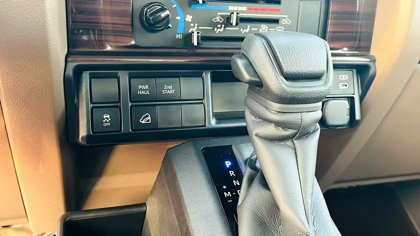 Toyota Land Cruiser 4.5 MT 4WD (205 حصان) - 20