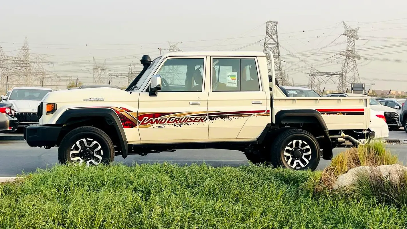 Toyota Land Cruiser 4.5 MT 4WD (205 حصان) - 19