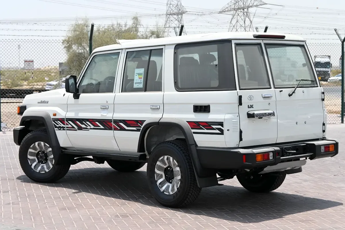 Toyota Land Cruiser 4.5 MT 4WD (205 حصان) - 14