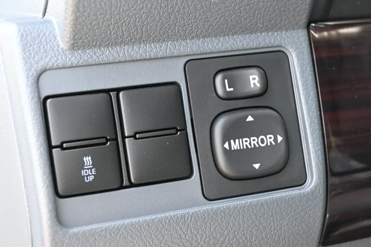 Toyota Land Cruiser 4.5 MT 4WD (205 حصان) - 19