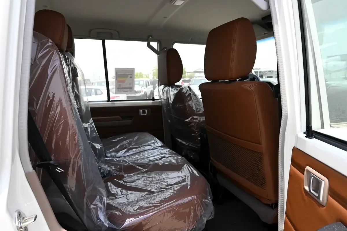 Toyota Land Cruiser 4.5 MT 4WD (205 حصان) - 7