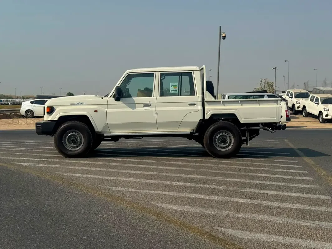 Toyota Land Cruiser 4.5 MT 4WD (205 hp) - 4