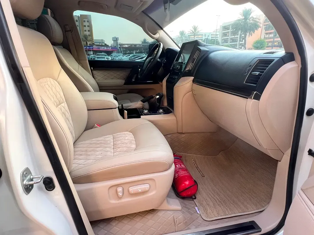Toyota Land Cruiser 4.6 AT (309 حصان) - 15