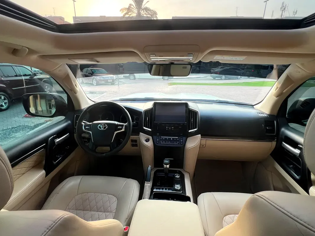 Toyota Land Cruiser 4.6 AT (309 حصان) - 17