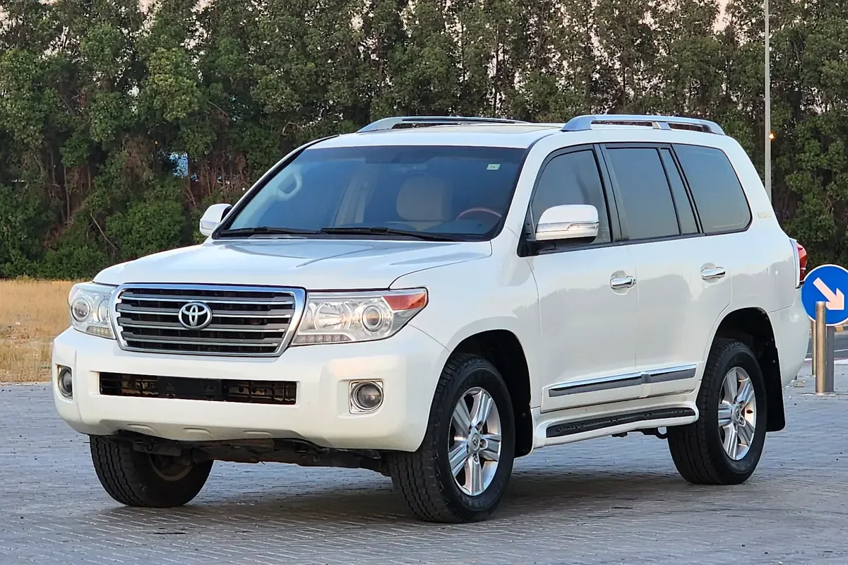 Toyota Land Cruiser 4.6 AT (309 hp)