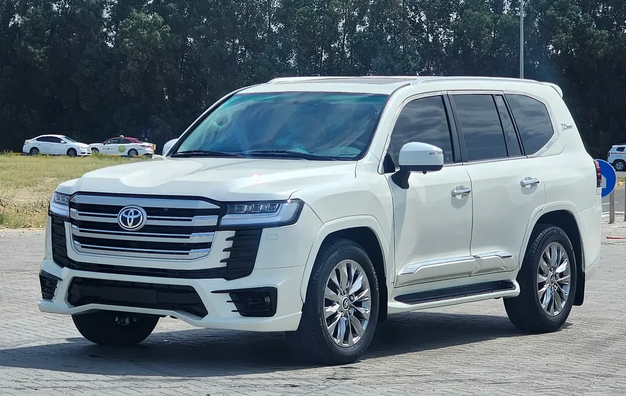 Toyota Land Cruiser 4.6 AT (309 hp)