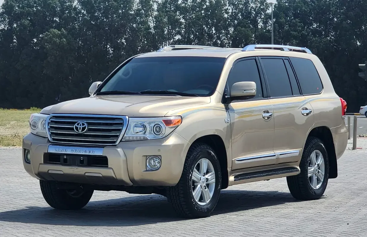Toyota Land Cruiser 4.6 AT (309 hp)