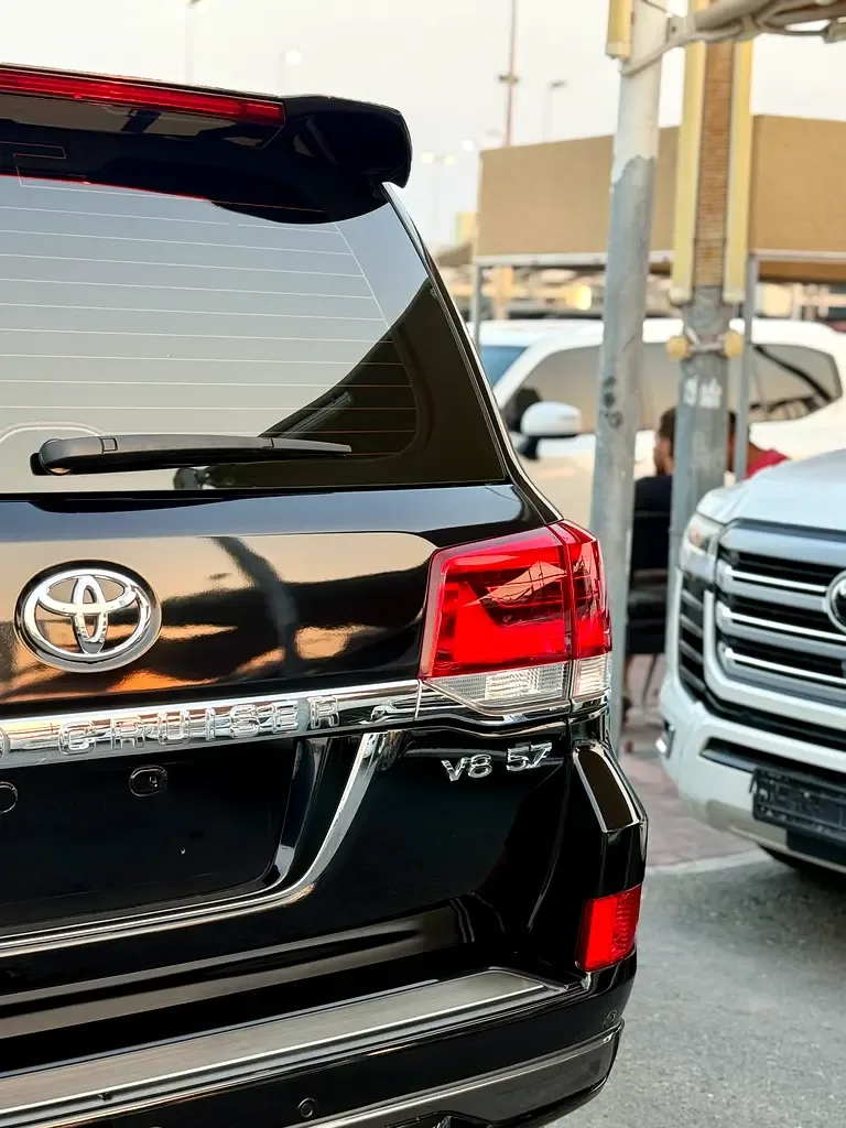 Toyota Land Cruiser 4.6 AT (309 hp) - 13