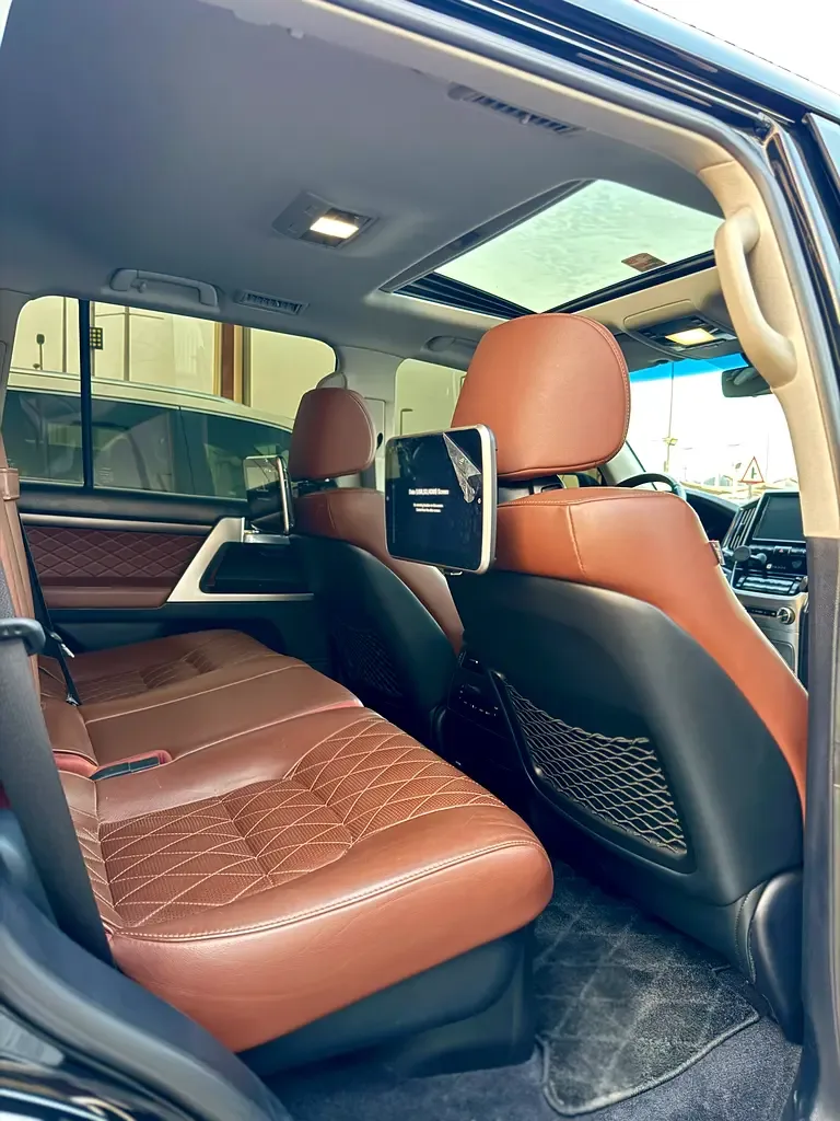 Toyota Land Cruiser 4.6 AT (309 hp) - 16