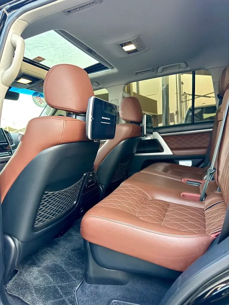 Toyota Land Cruiser 4.6 AT (309 hp) - 17