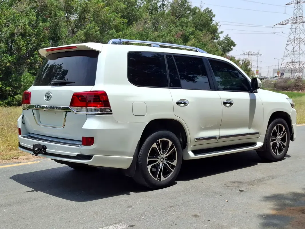 Toyota Land Cruiser 4.6 AT (309 hp) - 3
