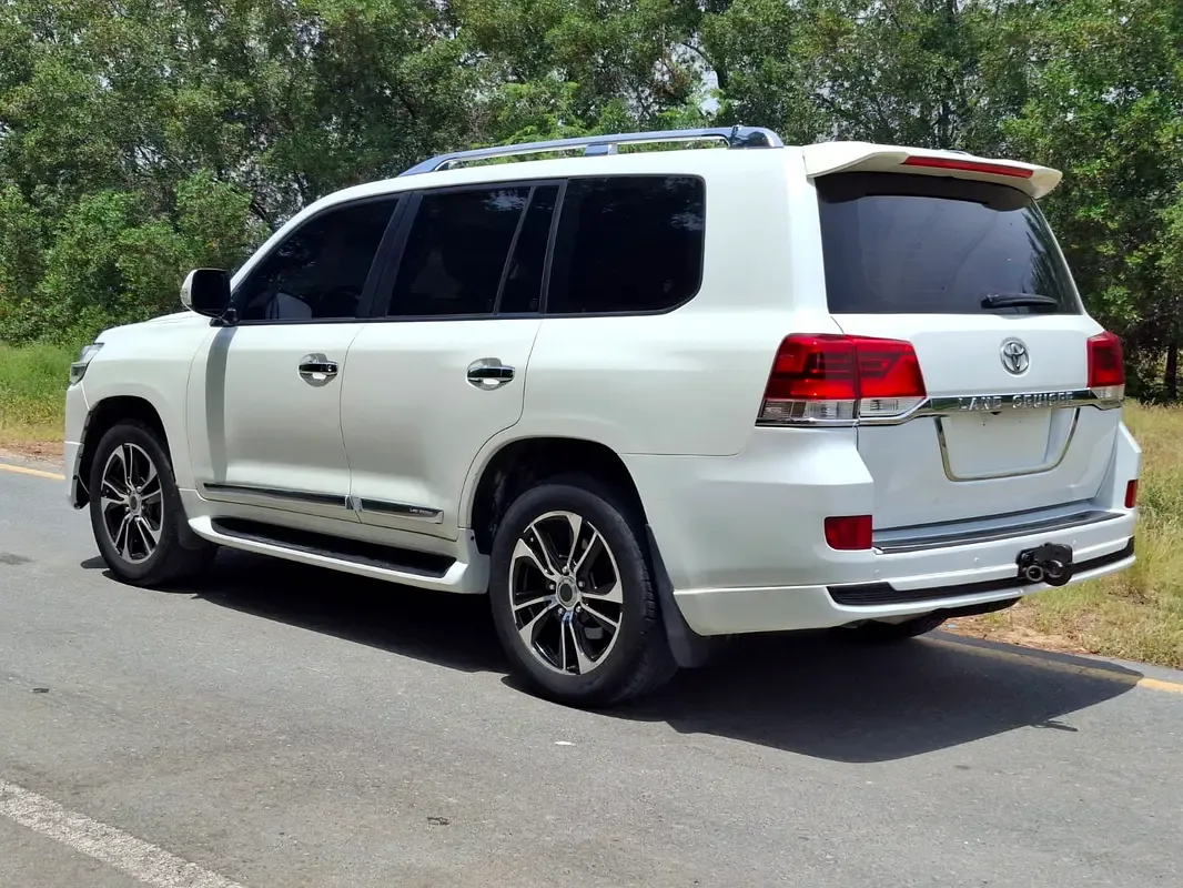 Toyota Land Cruiser 4.6 AT (309 hp) - 4