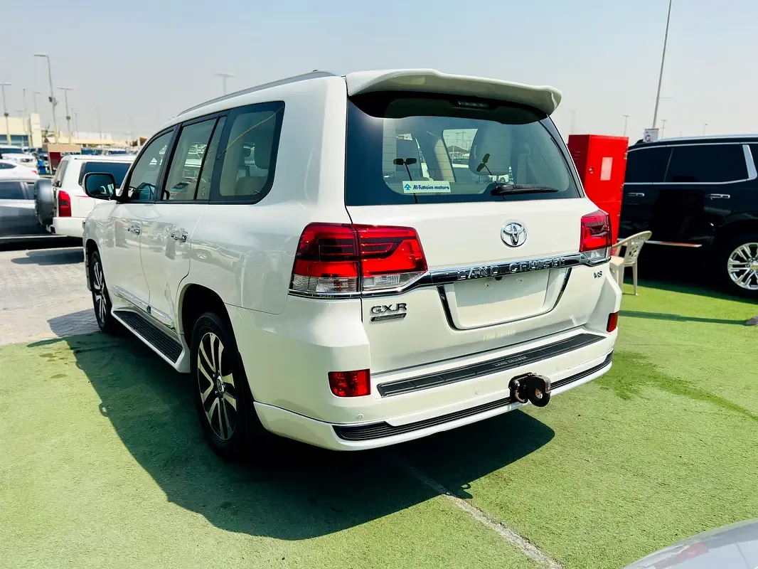 Toyota Land Cruiser 4.6 AT (309 حصان) - 5