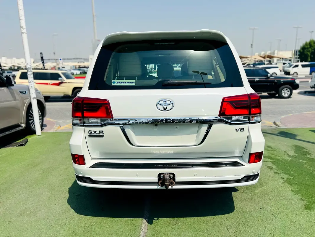 Toyota Land Cruiser 4.6 AT (309 حصان) - 6