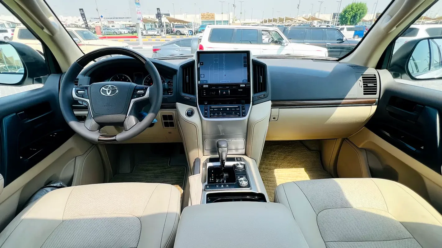 Toyota Land Cruiser 4.6 AT (309 حصان) - 9