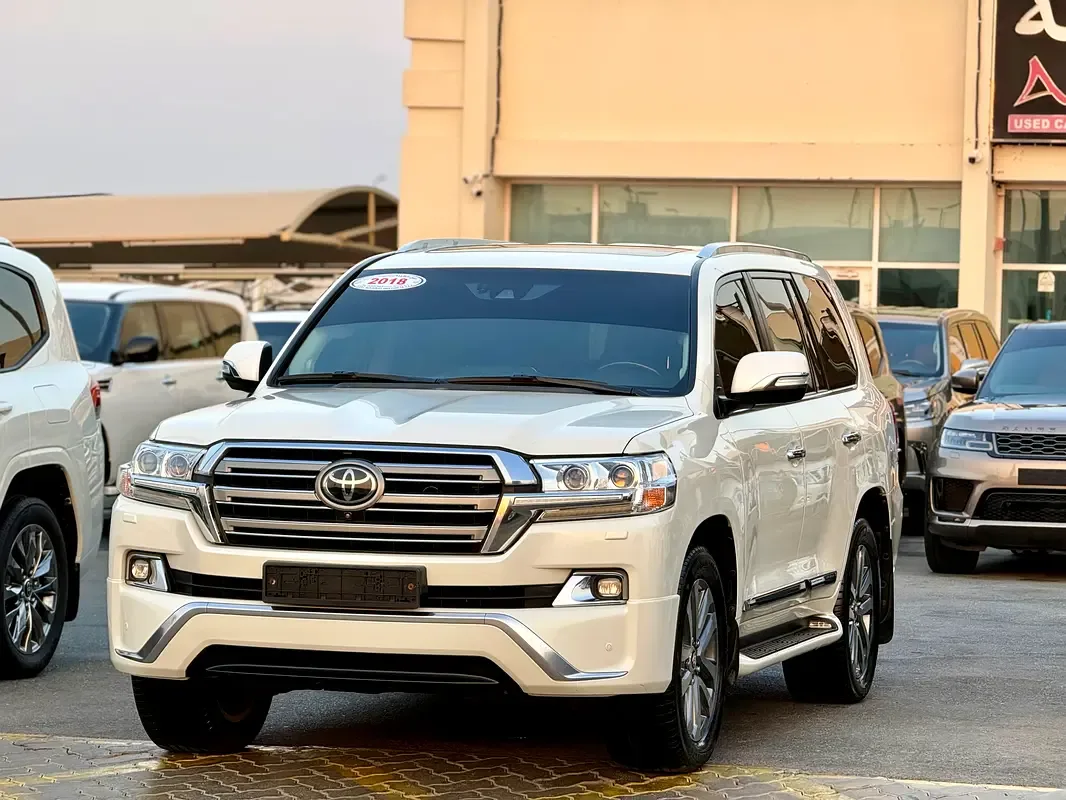 Toyota Land Cruiser 4.6 AT (309 حصان) - 2