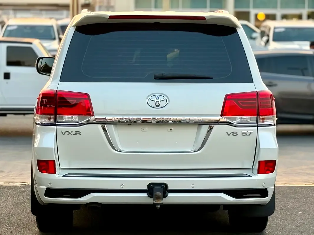 Toyota Land Cruiser 4.6 AT (309 حصان) - 5