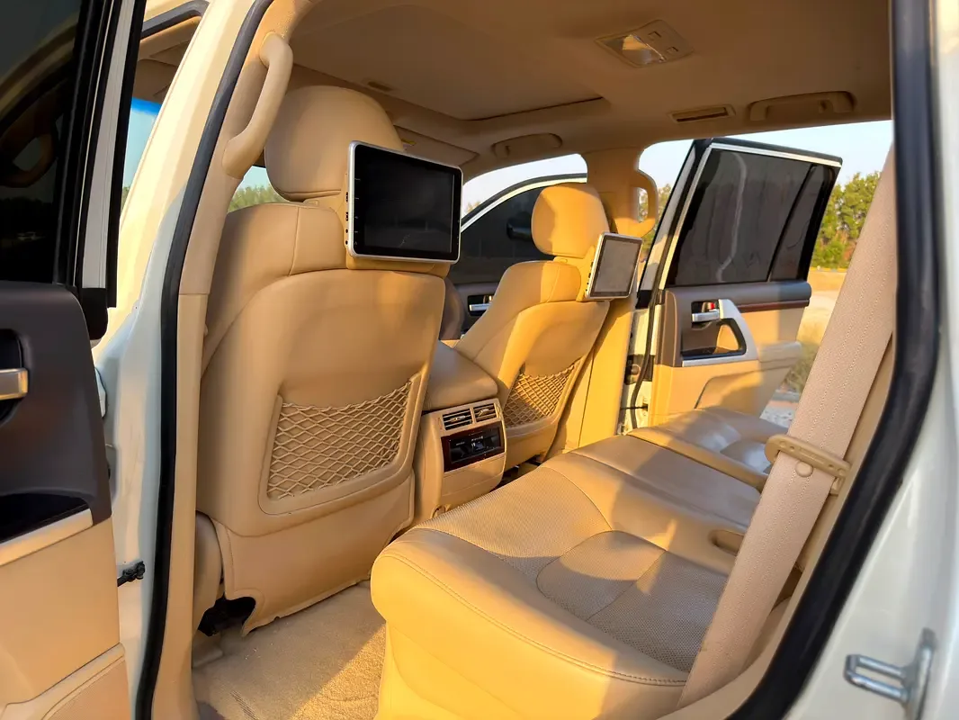 Toyota Land Cruiser 4.6 AT (309 hp) - 5