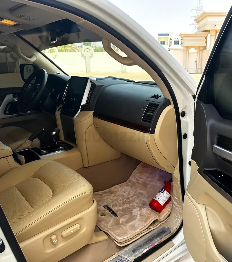 Toyota Land Cruiser 4.6 AT (309 حصان) - 7