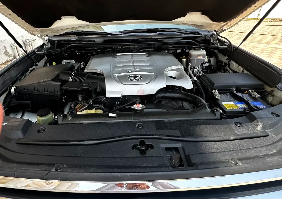 Toyota Land Cruiser 4.6 AT (309 حصان) - 14
