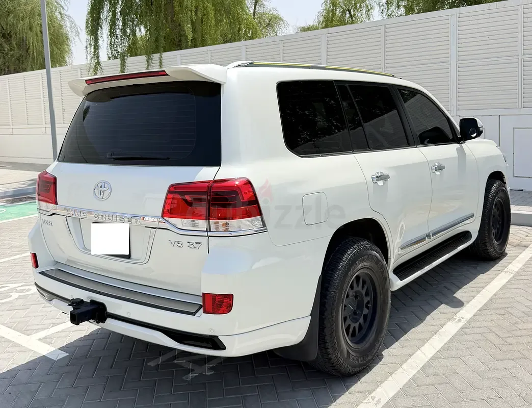 Toyota Land Cruiser 4.6 AT (309 hp) - 4