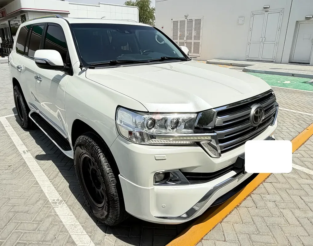 Toyota Land Cruiser 4.6 AT (309 hp) - 3