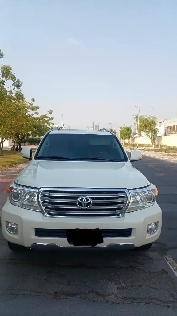 Toyota Land Cruiser 4.6 AT 4WD (5 places) (309 hp)