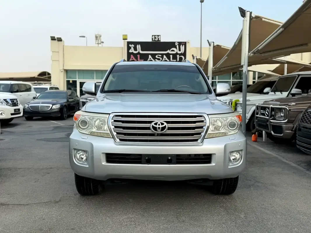 Toyota Land Cruiser 4.6 AT 4WD (5 places) (309 hp)