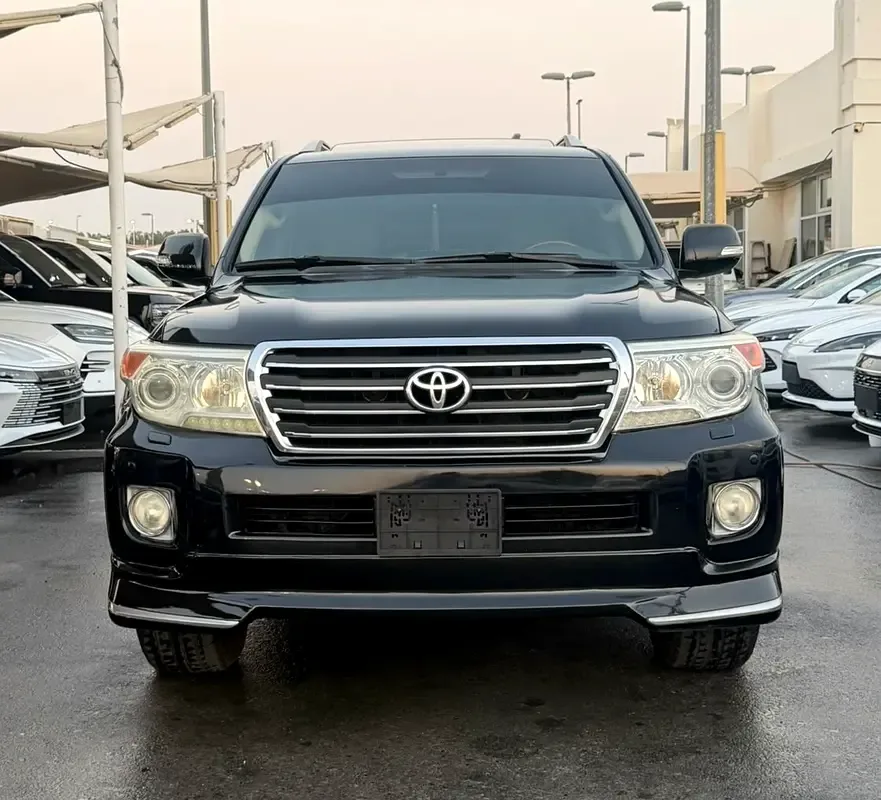 Toyota Land Cruiser 4.6 AT 4WD (5 مقاعد) (309 حصان) - 2