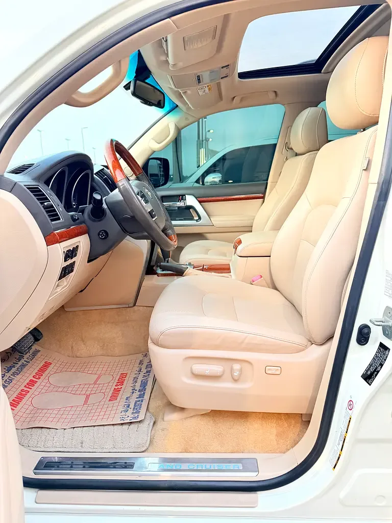 Toyota Land Cruiser 4.6 AT 4WD (5 places) (309 hp) - 7