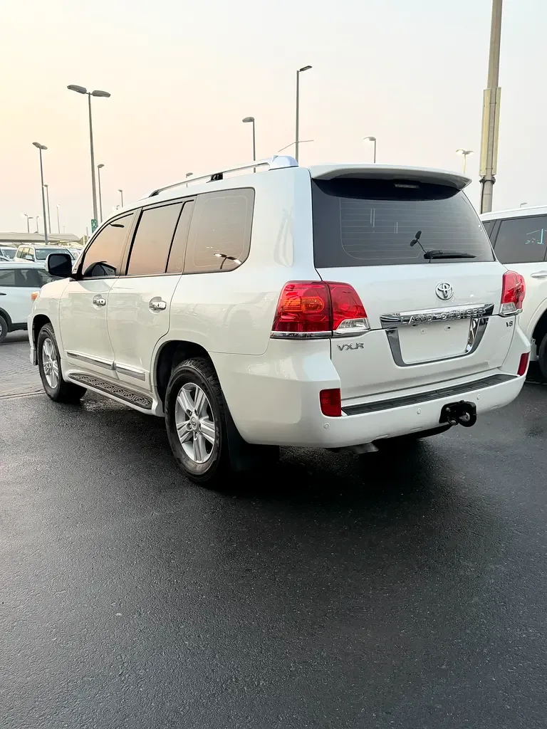 Toyota Land Cruiser 4.6 AT 4WD (5 places) (309 hp) - 6