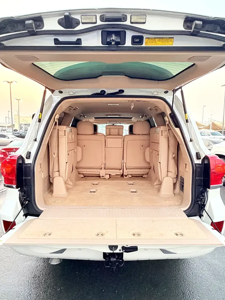 Toyota Land Cruiser 4.6 AT 4WD (5 places) (309 hp) - 12