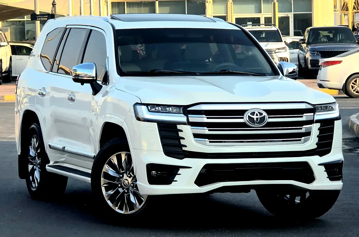 Toyota Land Cruiser 4.6 AT 4WD (7 places) (309 hp)