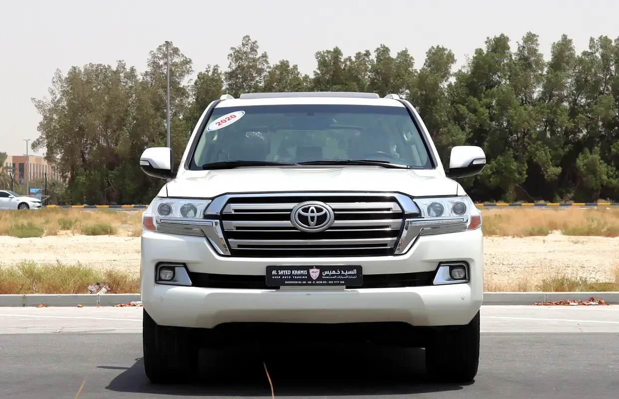 Toyota Land Cruiser 4.6 AT AWD (309 حصان)