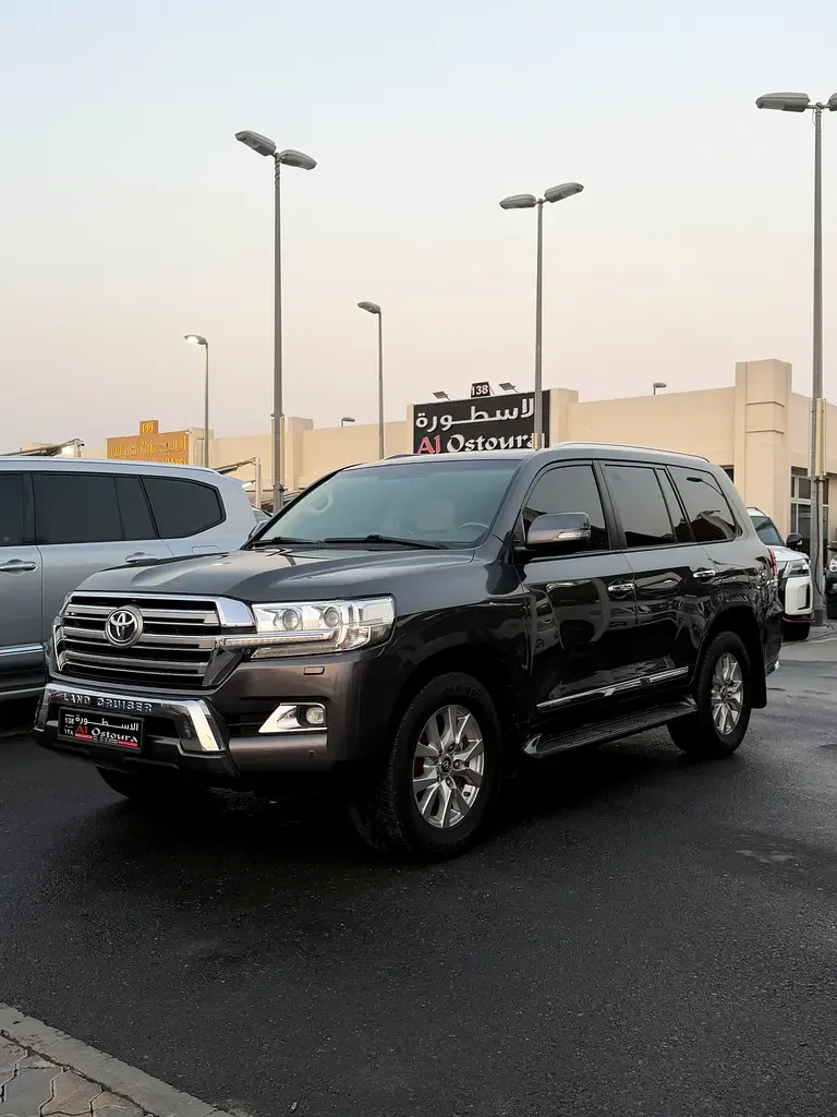 Toyota Land Cruiser 4.6 AT AWD (309 hp) - 3