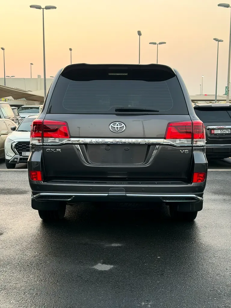 Toyota Land Cruiser 4.6 AT AWD (309 hp) - 4
