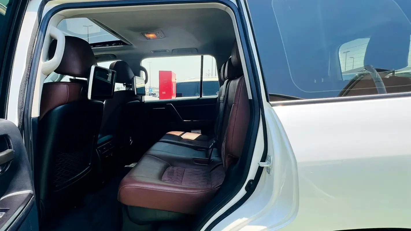 Toyota Land Cruiser 4.6 AT AWD (309 حصان) - 9