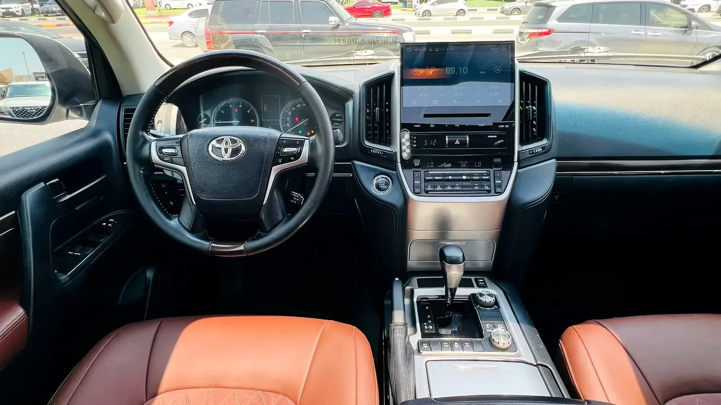 Toyota Land Cruiser 4.6 AT AWD (309 حصان) - 12