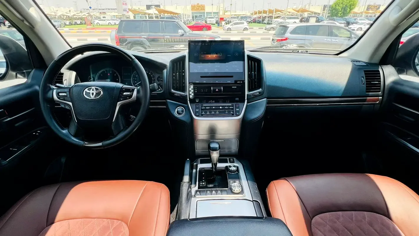 Toyota Land Cruiser 4.6 AT AWD (309 حصان) - 15