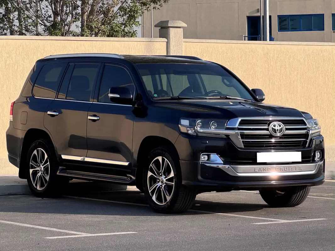 Toyota Land Cruiser 4.6 AT AWD (309 حصان) - 2